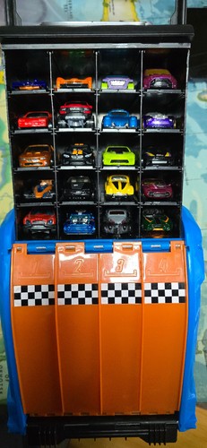 Hot wheels 1 - hot, 2-in-1