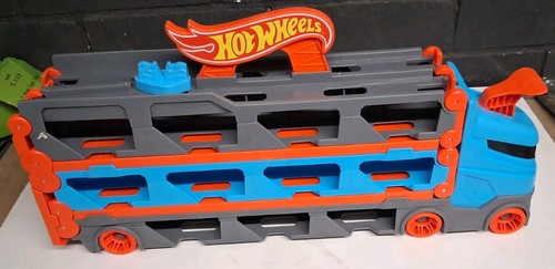 Hot wheels speedway - hot-wheels, car