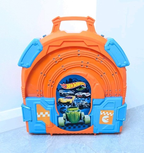 Hot wheels carrying case - hot,