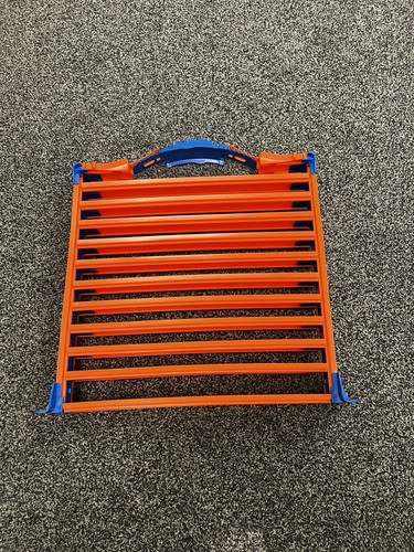 Hot wheels roll out raceway - hot,
