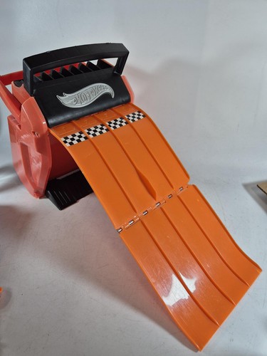 Hot wheels orange carry - orange,