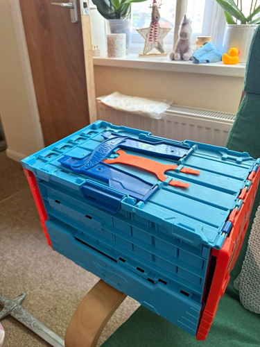 Hot wheels city foldaway - wheels,
